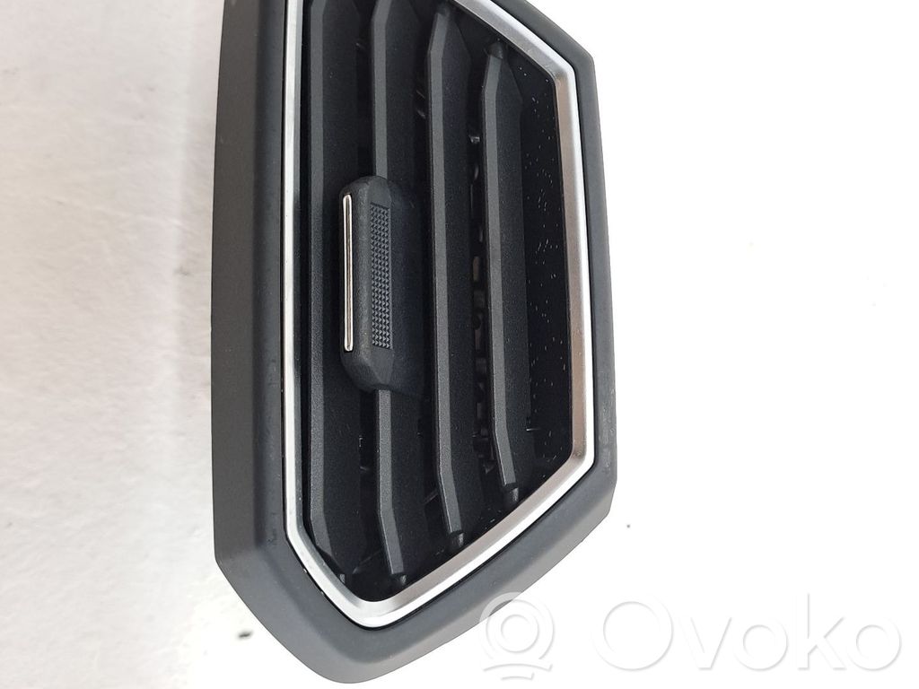 Seat Leon IV Luftausströmer Lüftungsdüse Luftdüse frontscheibe 