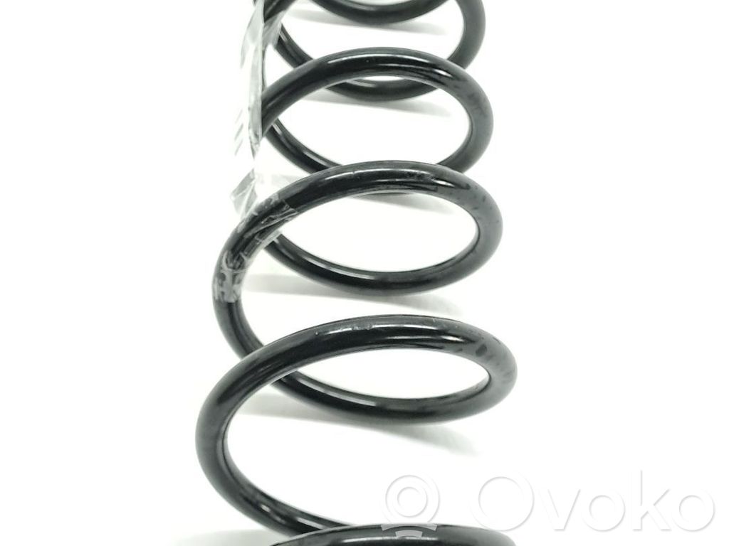 Etukierrejousi   5Q0511121BM