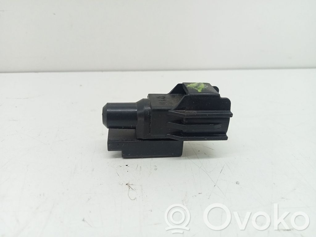 Sensor   8879022131