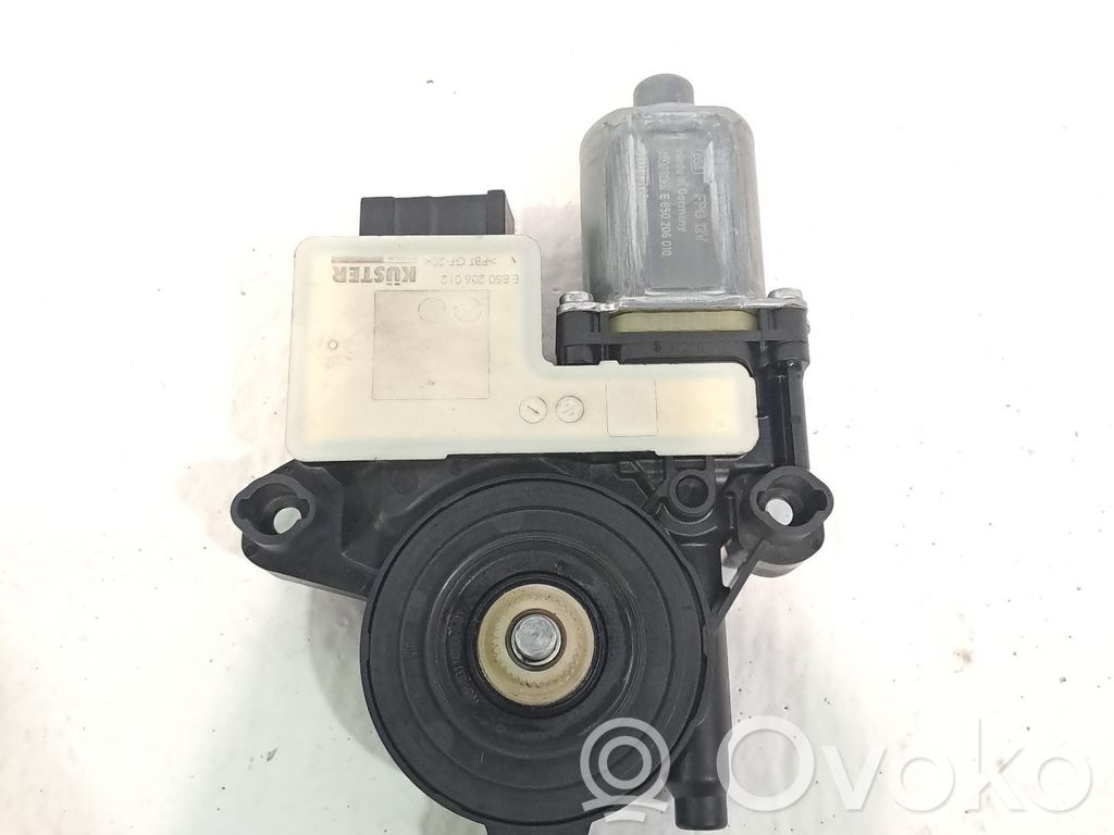 Skoda Fabia Mk3 (NJ) Motor macara geam ușă față 