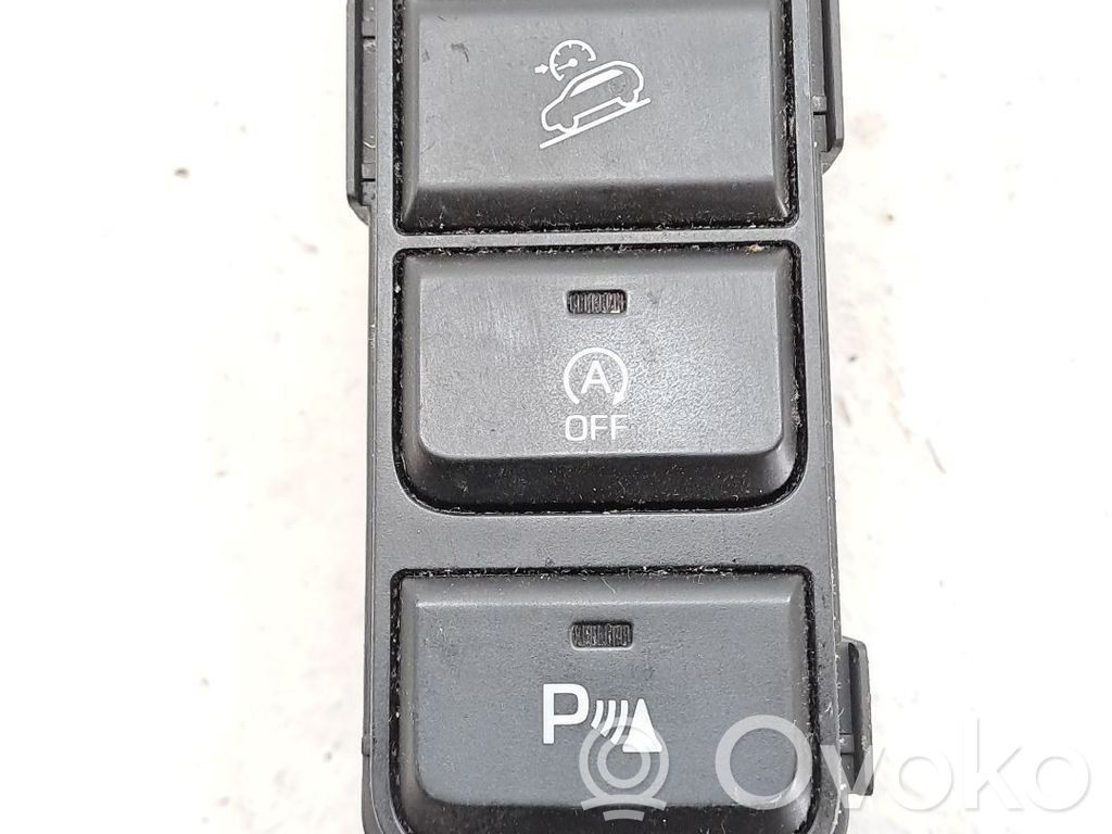 Boutons / interrupteurs volant   93300D3470