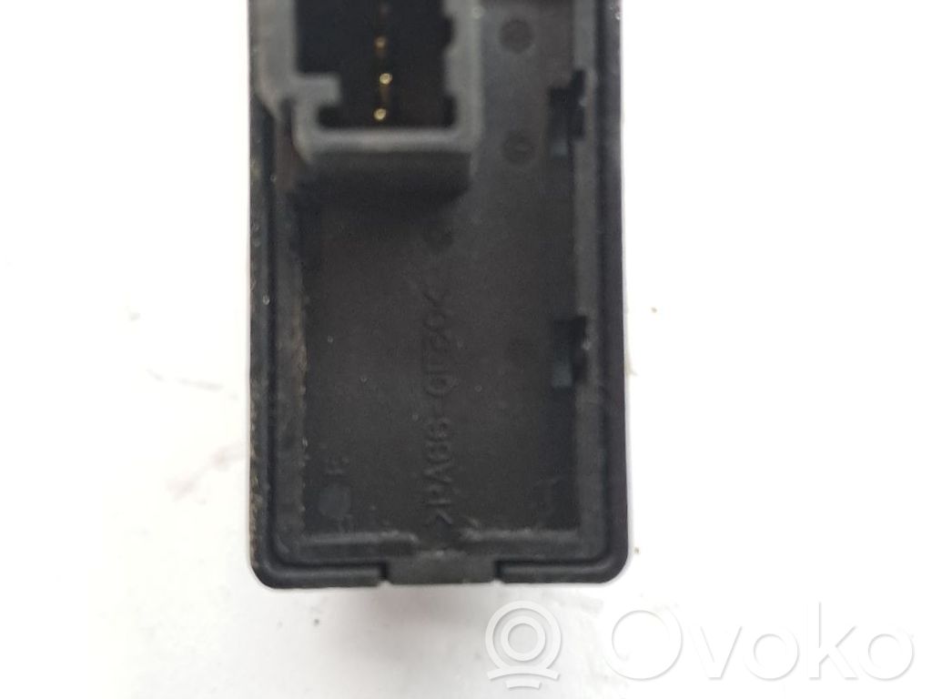 Interruptor de luz   251901HA0B
