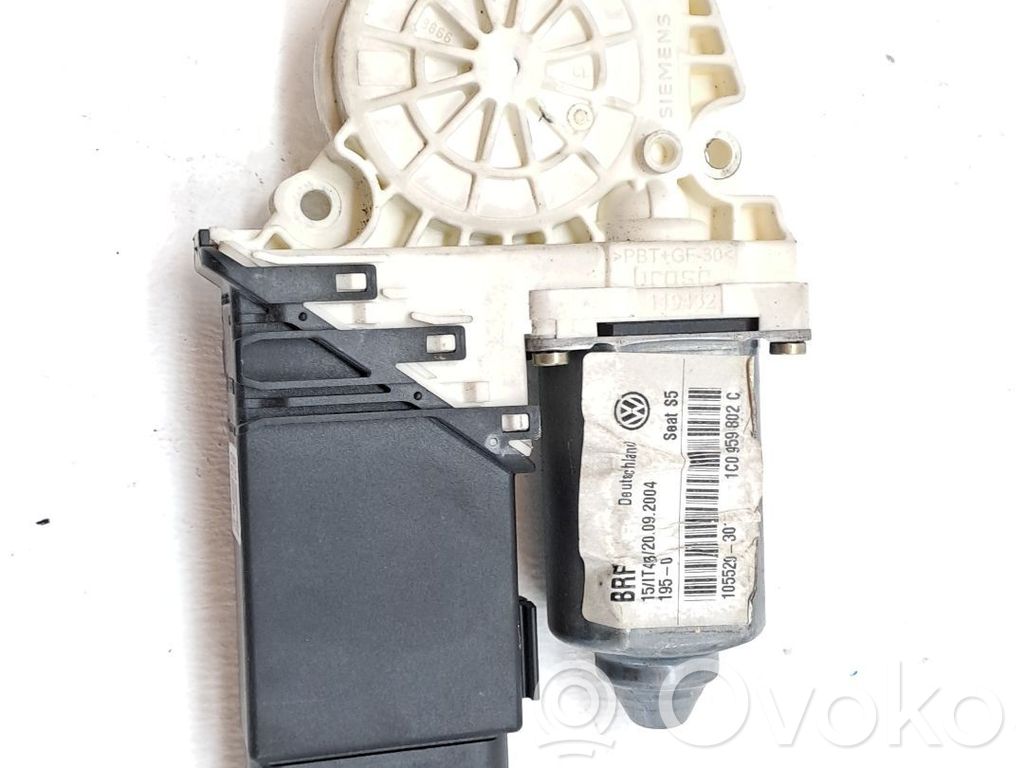 Seat Leon (5F) Motor macara geam ușă față 