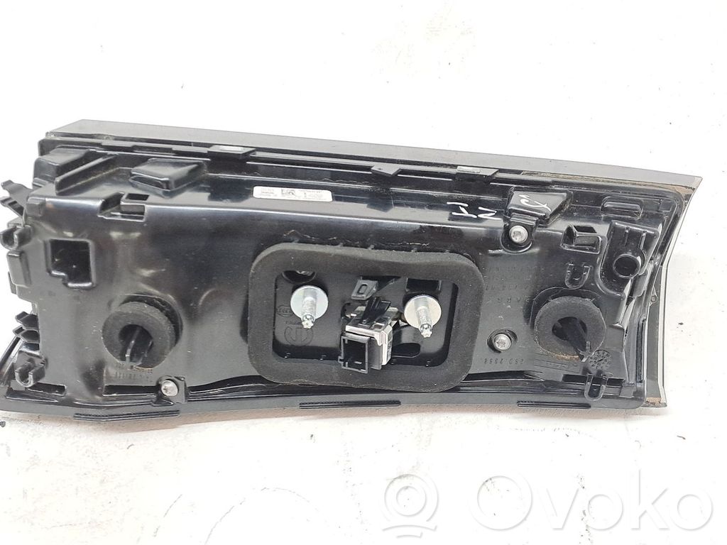Peugeot 2008 I Takavalon polttimo 