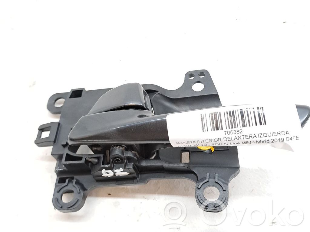 Manecilla interna de puerta corredera   82610D7000MPP