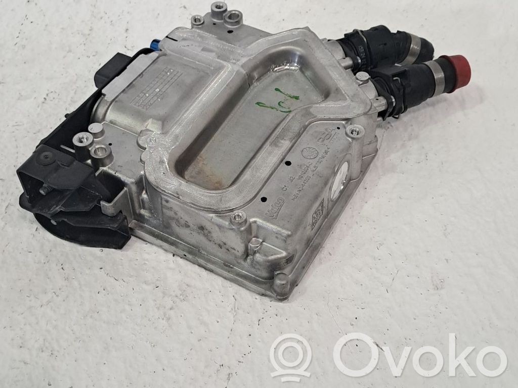 Inversor/convertidor de voltaje   9863022680