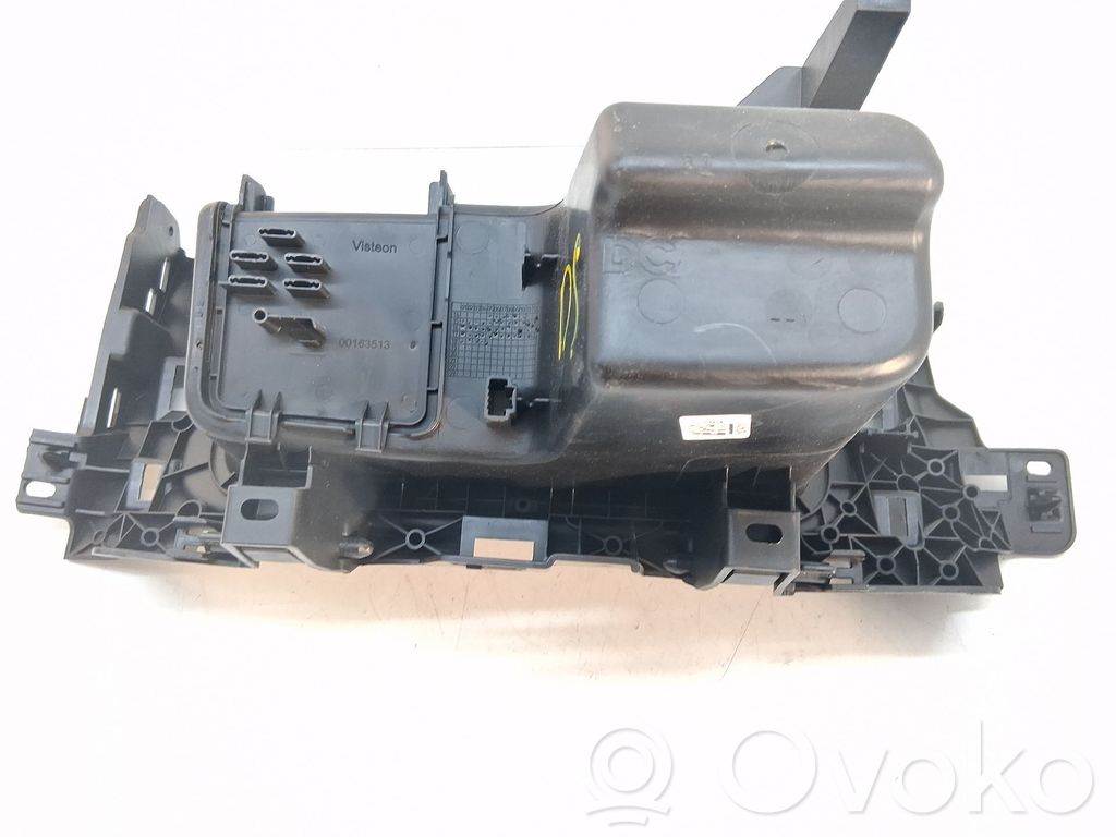 Guantera   A4536802505
