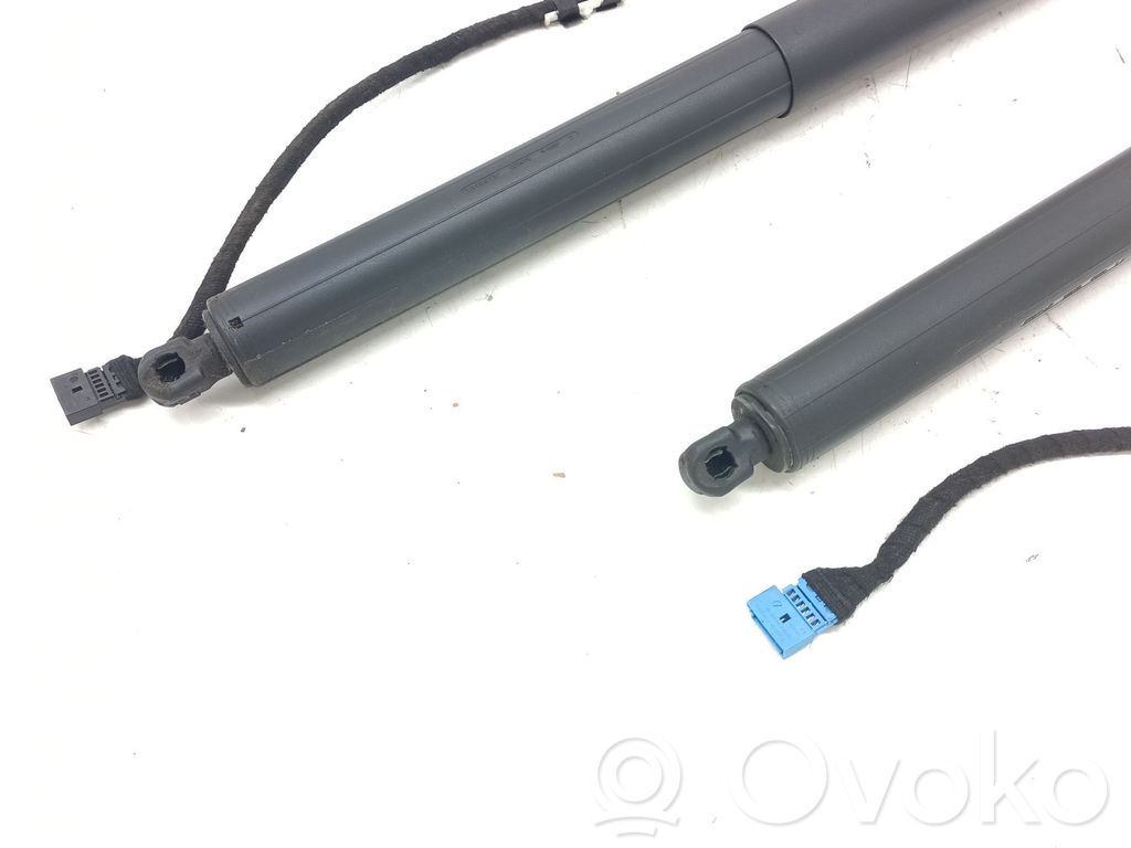 BMW X3 E83 Tampon hayon/capotă portbagaj 