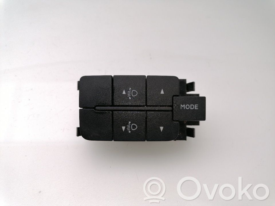 Iveco Daily 45 - 49.10 Boutons / interrupteurs volant 