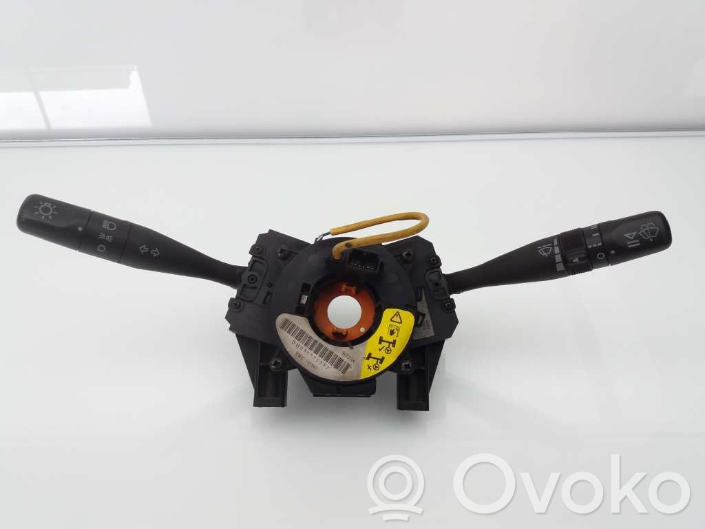 Boutons / interrupteurs volant   54354139,54353799,54034911