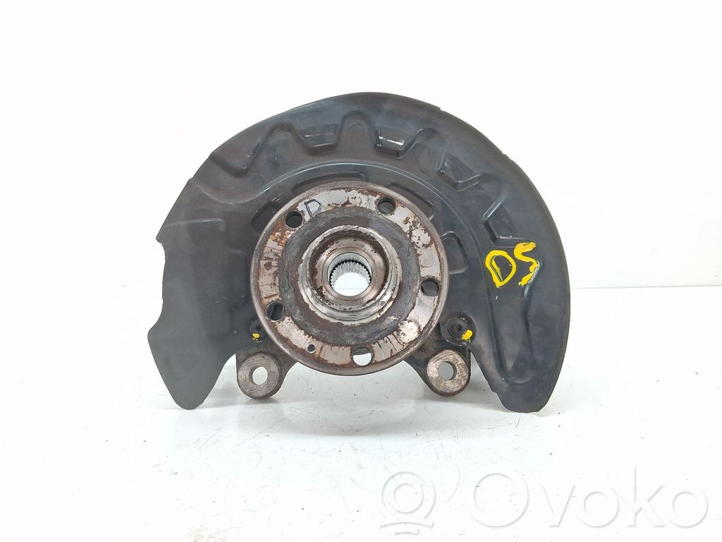 Mangueta de dirección de rueda delantera   5Q0407256Q