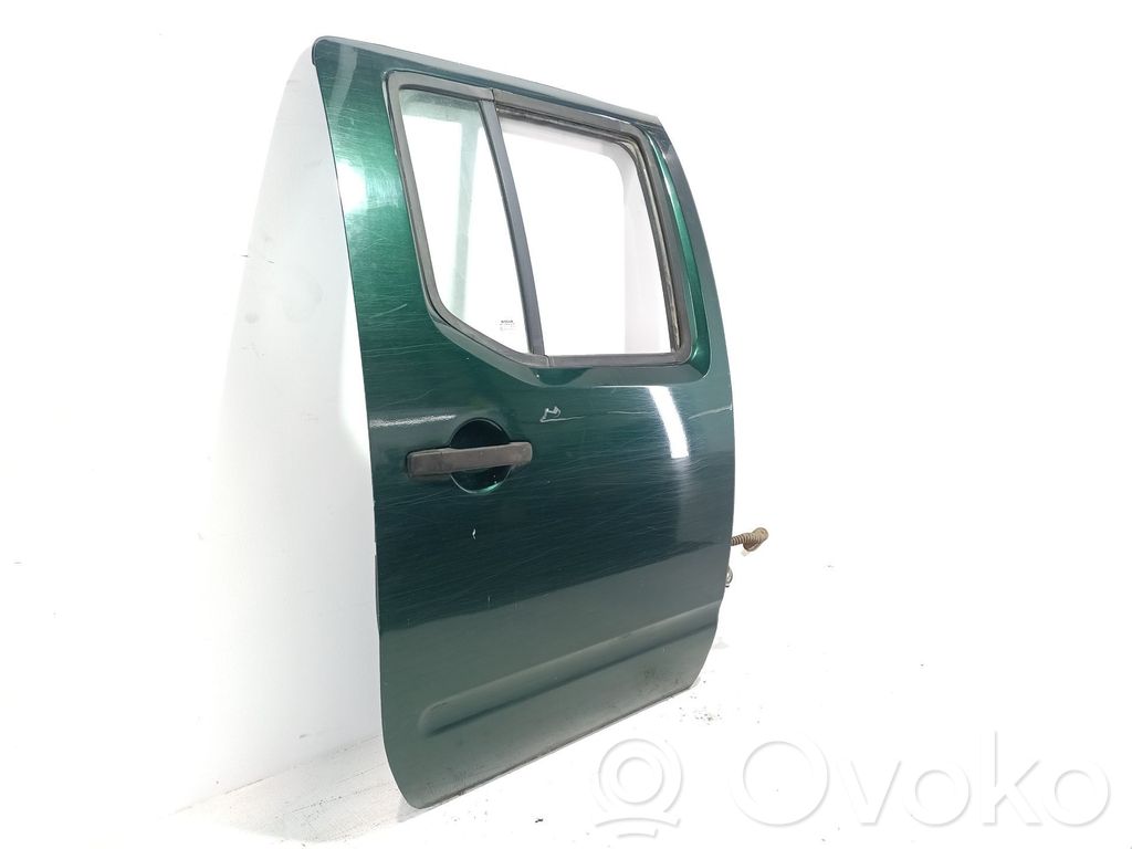 Takaovi   82100EB332