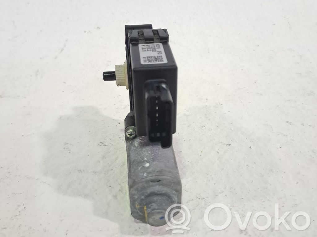 Hyundai i20 Active Motor del regulador de la ventanilla de la puerta delantera