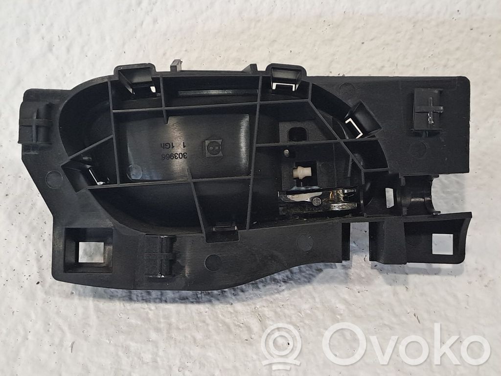 Peugeot 206 Manecilla interna de puerta corredera 