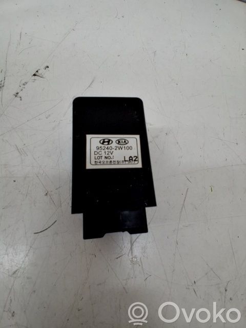 KIA Carens III Modul de control caroserie central 