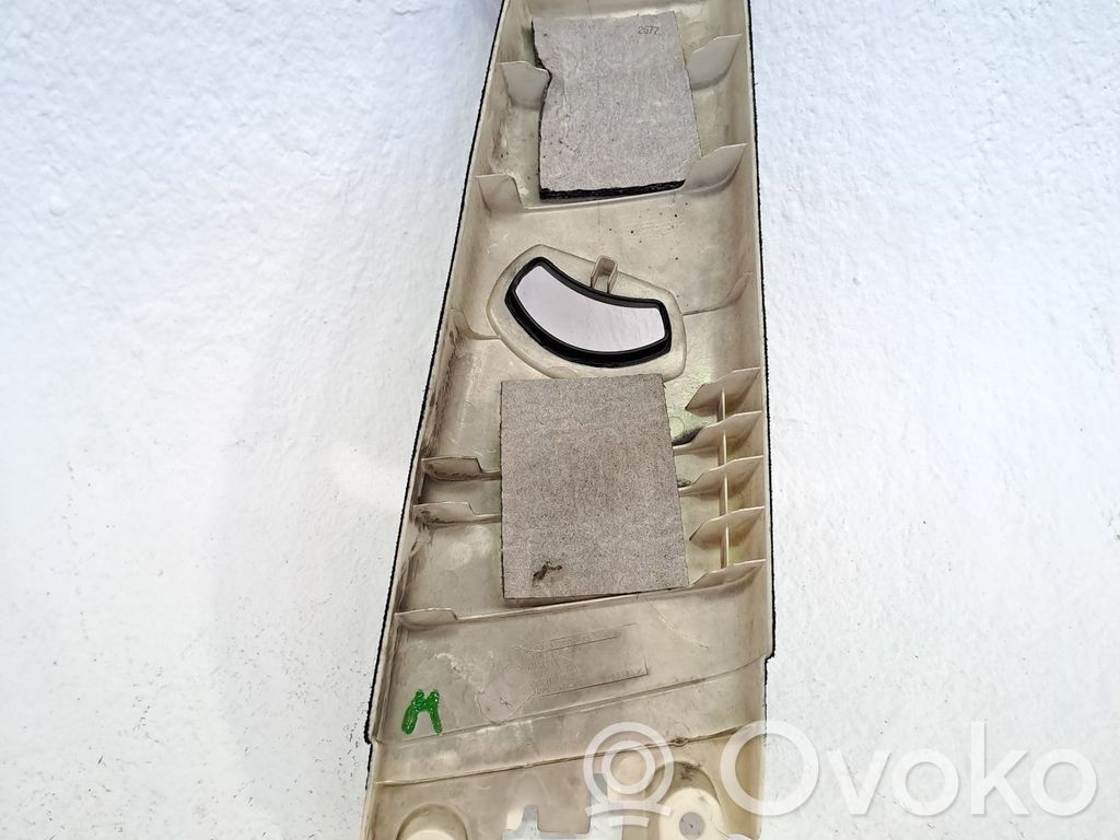 Moldura del panel   51433330445