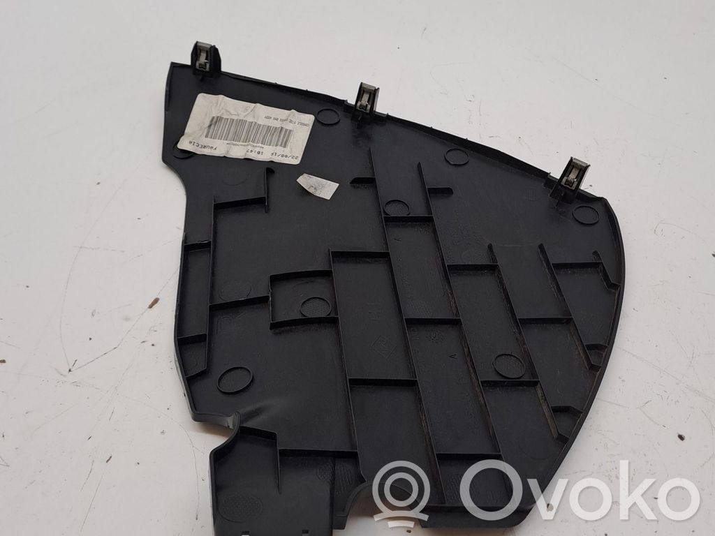 Altra parte della carrozzeria   689200230R