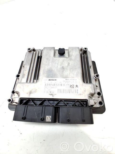 Unidad de control/módulo ECU del motor   1613645480