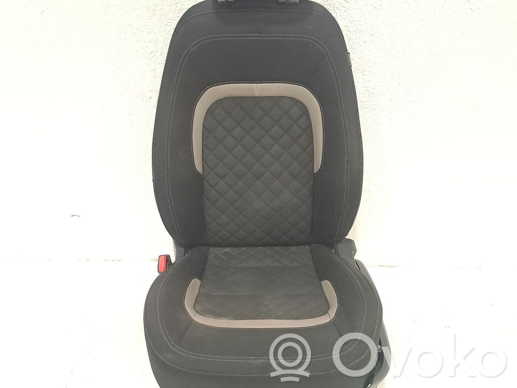 Asiento delantero del conductor   88103A2040AUT