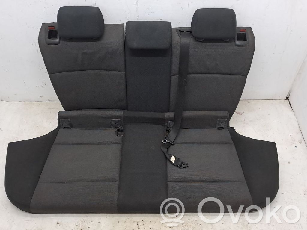 Asiento trasero   52207118671