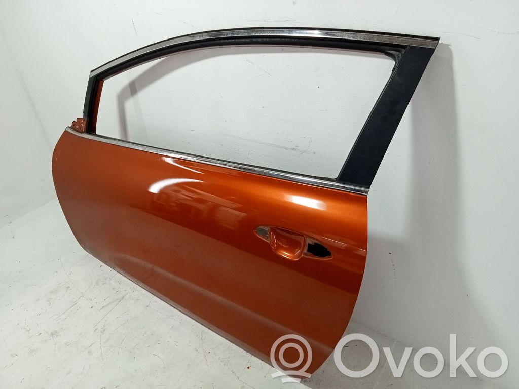 Drzwi przednie   76003A2700