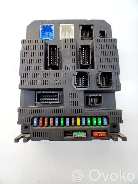 Citroen C3 Fuse module 