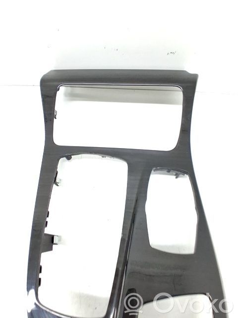 Console centrale   51169206377
