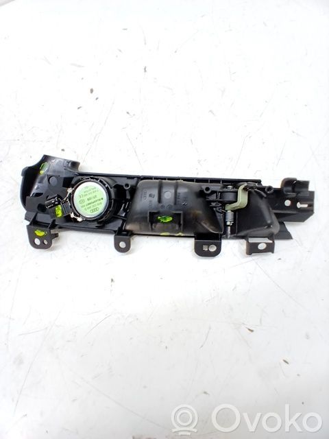 Manecilla interna puerta trasera   8P4839020E7PE