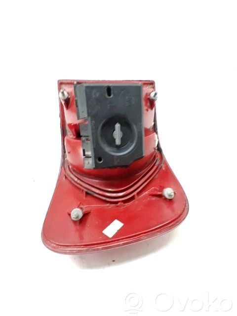 Spuldzīte   8A0945217B