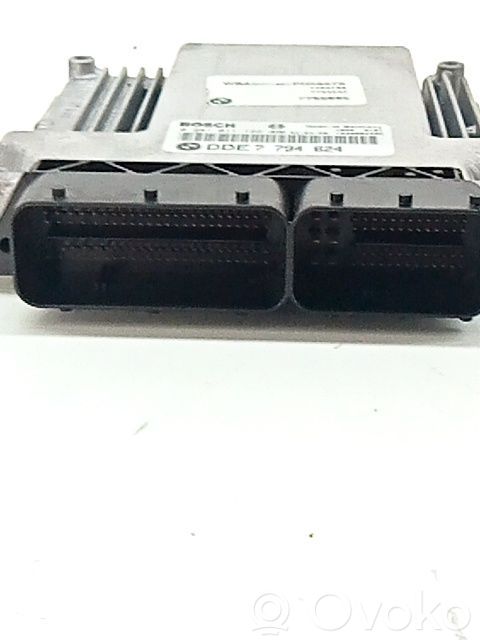 Komputer / Sterownik ECU silnika   13617793443