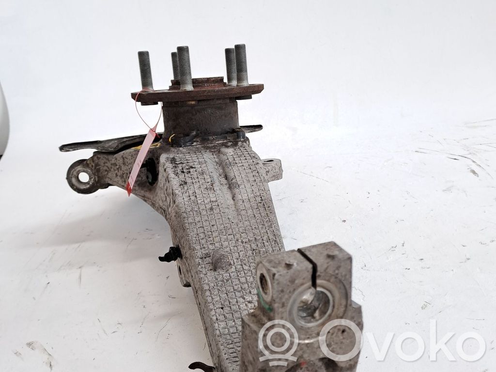 Achsschenkel vorne   103060500D,104305200A