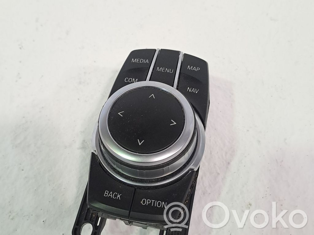 BMW X3 F25 Pulsanti/interruttori sul volante