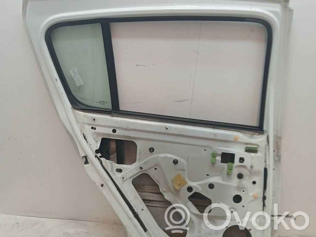 Drzwi tylne   821018232R
