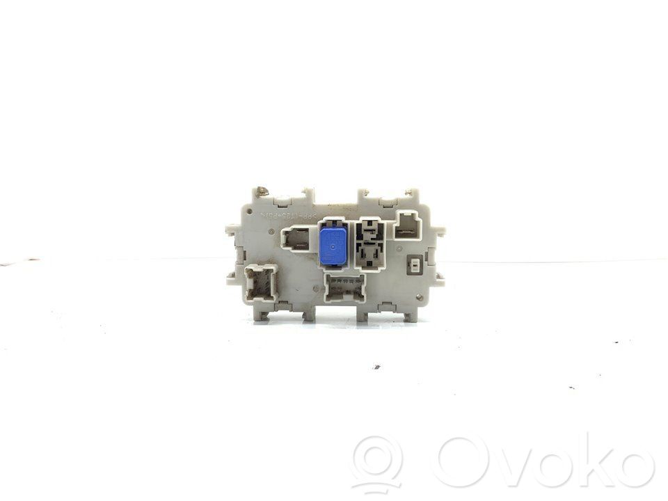Módulo de fusible   EA00A