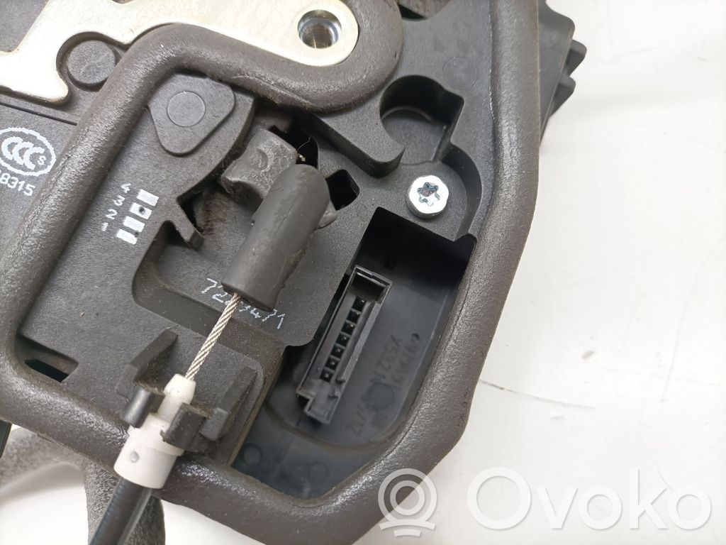 Serrure de porte avant   51217202143