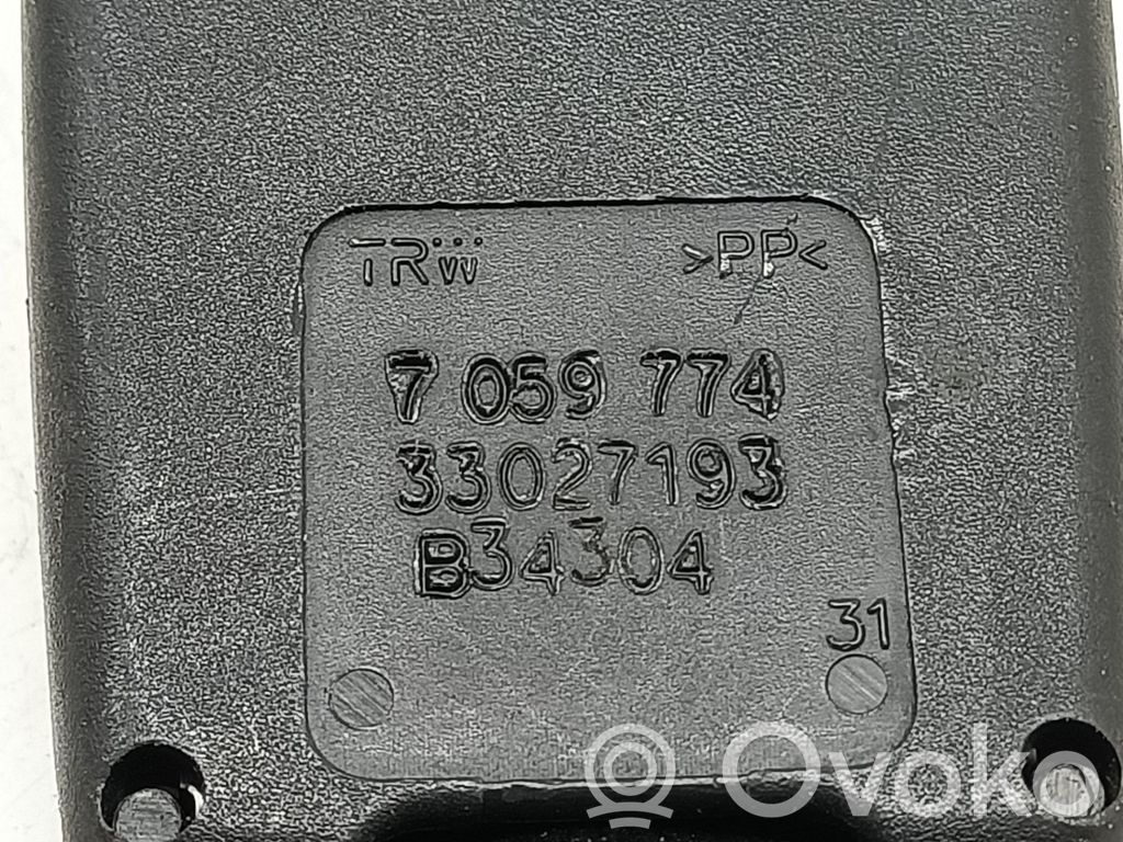 BMW 5 E60 E61 Închizătoare centură siguranță mijloc (spate) 