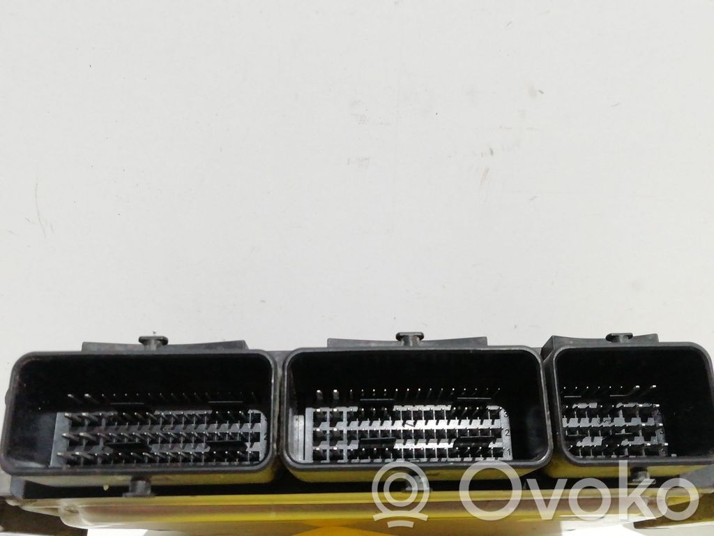 Motorsteuergerät ECU   237104376R,237104376R,0281030899