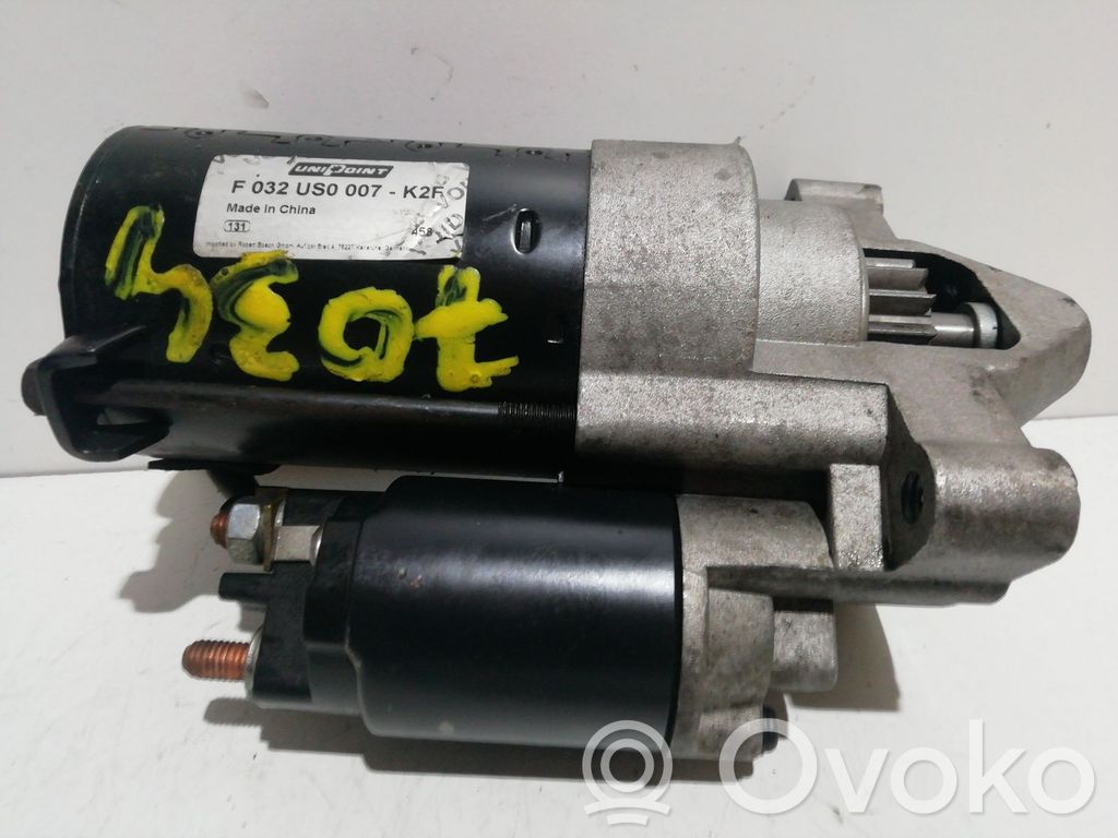 Rozrusznik   F032US0007,F032US0007