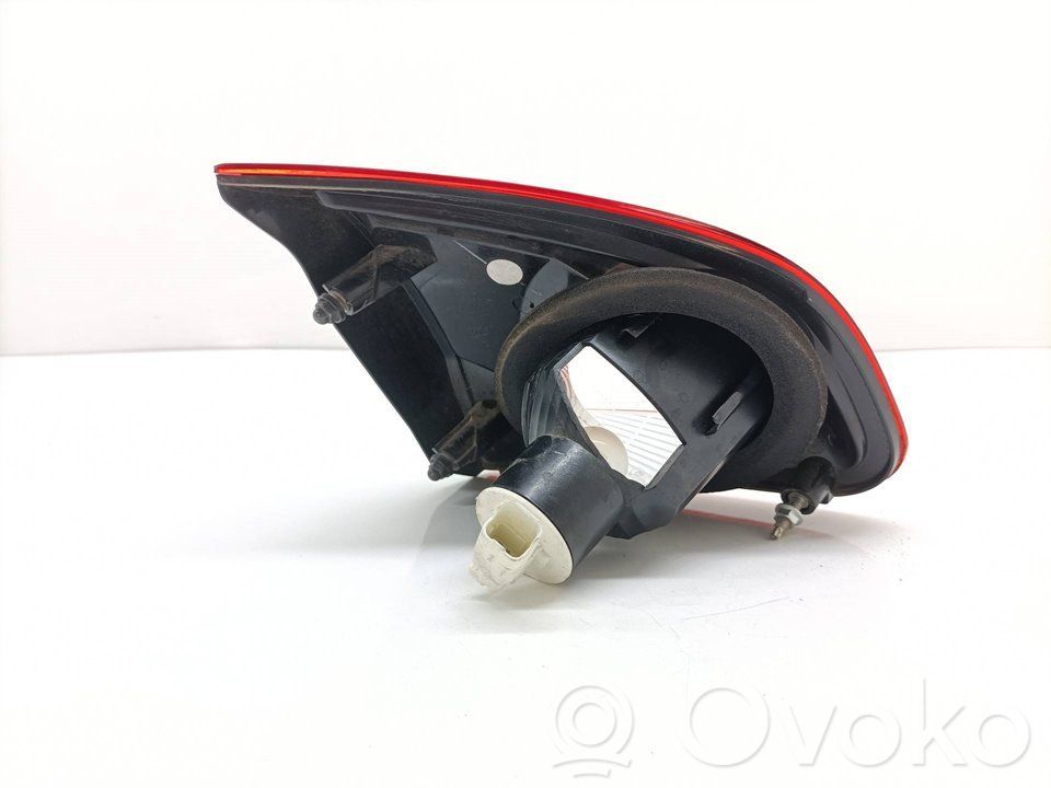 Nissan Qashqai Bec lampă spate 