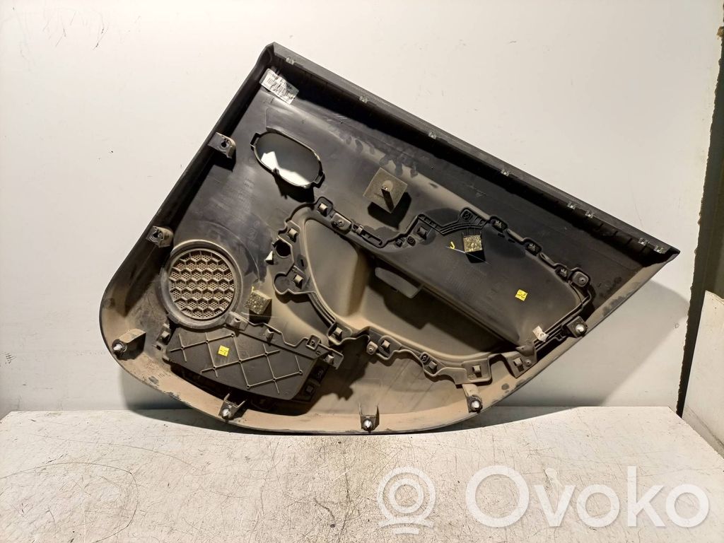 Takaoven verhoilu   829A16699R,829A16699R