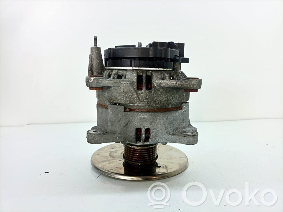 Volkswagen Jetta I Generator/alternator 