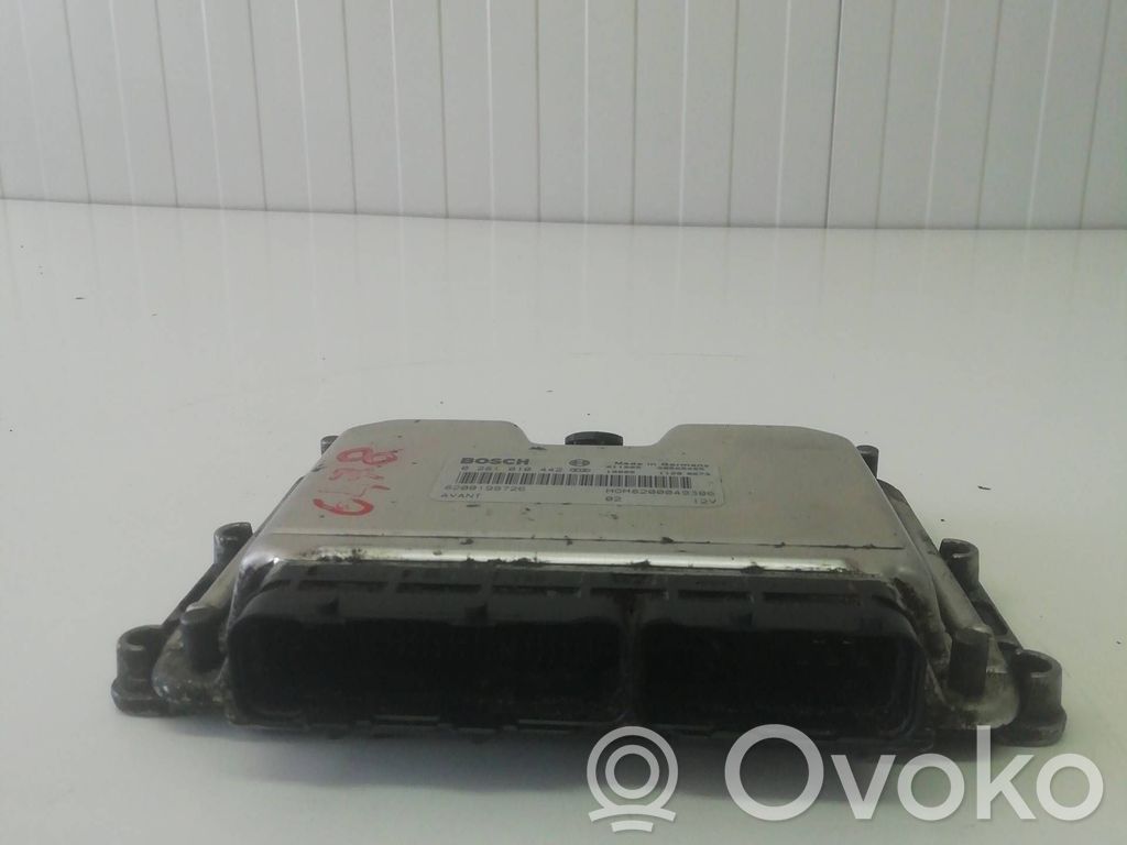 Motorsteuergerät ECU   8200199726,8200199726,0281010442
