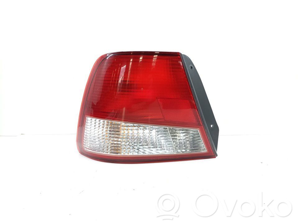 Hyundai Accent Lámpara de faros/luces traseros 