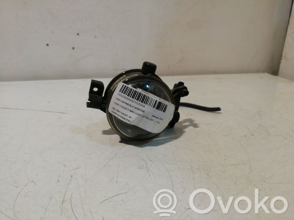 Miglas lukturis priekšā   3M5115K201,3M5115K201AA