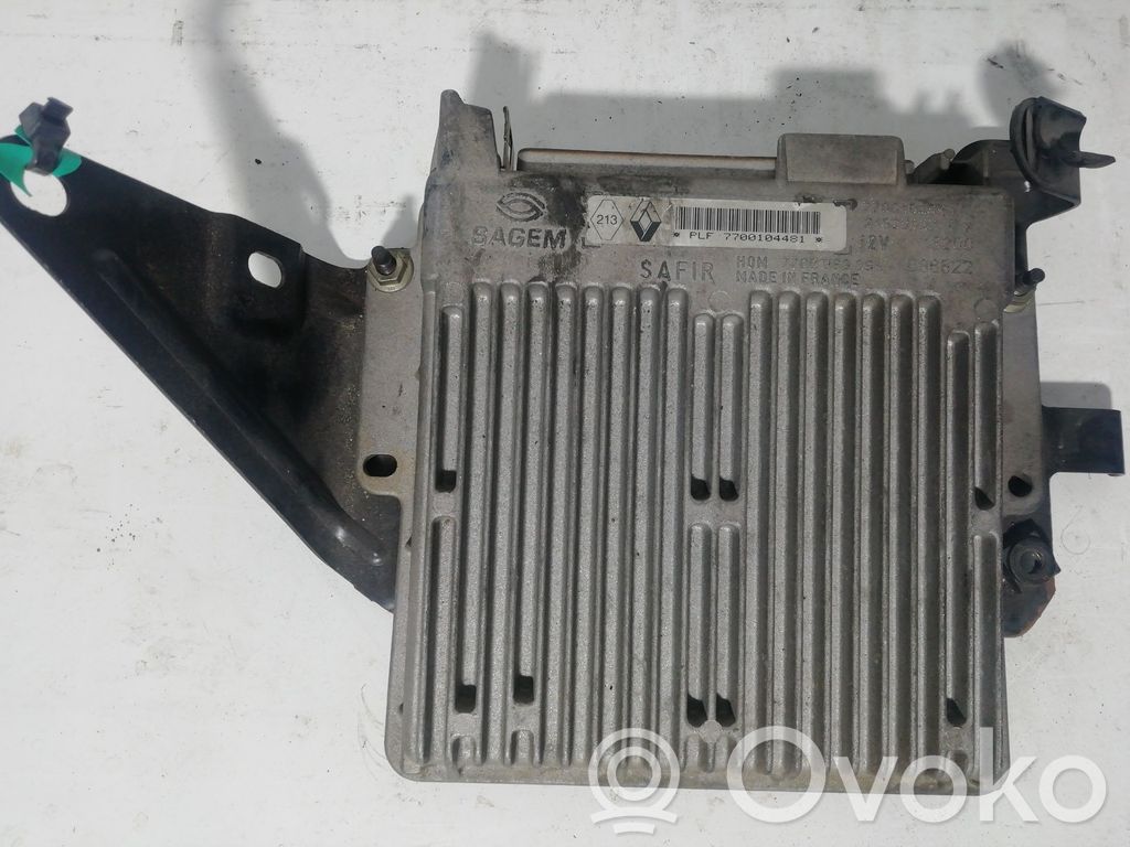 Renault Clio I Engine control unit/module ECU 