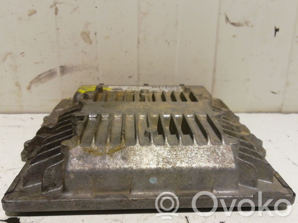 Unité de commande, module ECU de moteur   5WS40140DT,5WS40140DT