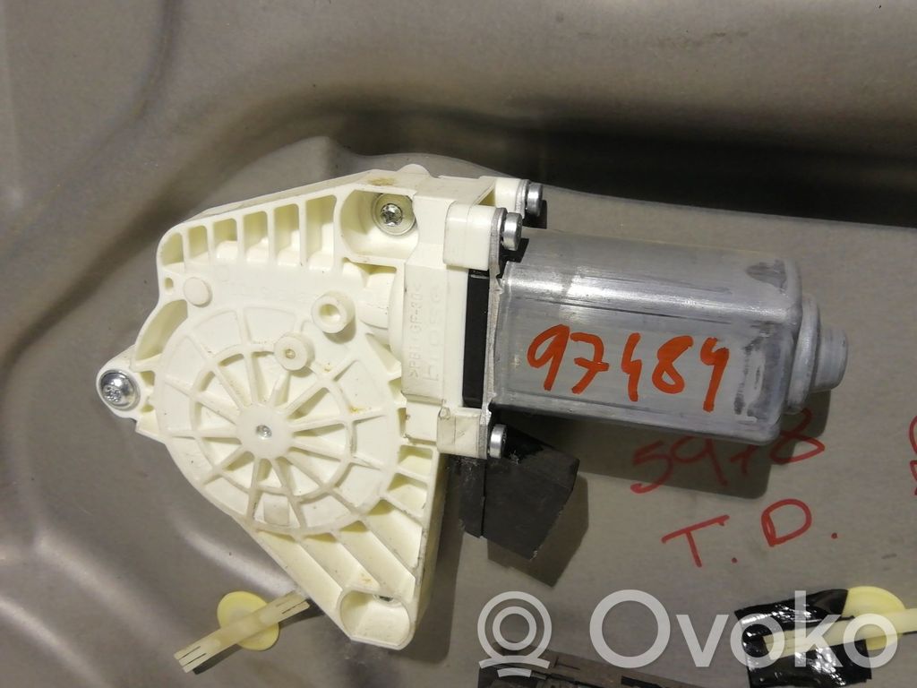 Mercedes-Benz A W169 Fensterhebermotor Tür vorne 