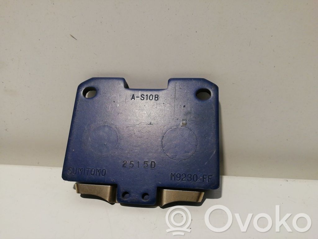 Mitsubishi Carisma Bremsbelege vorne 