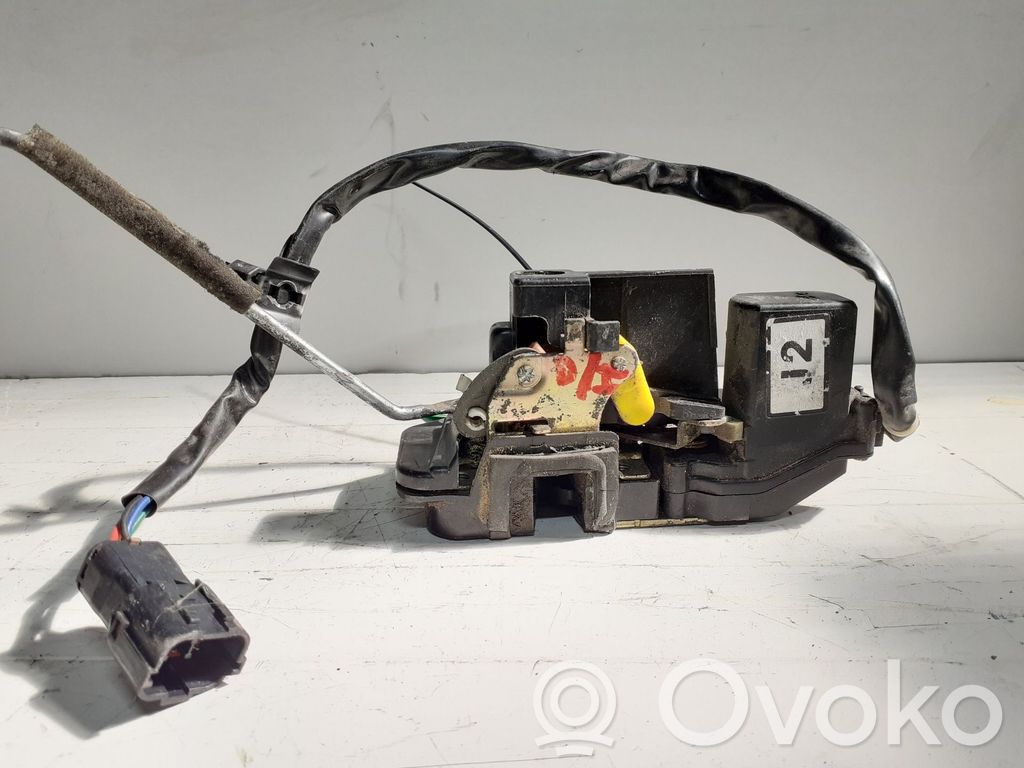 Etuoven lukko
