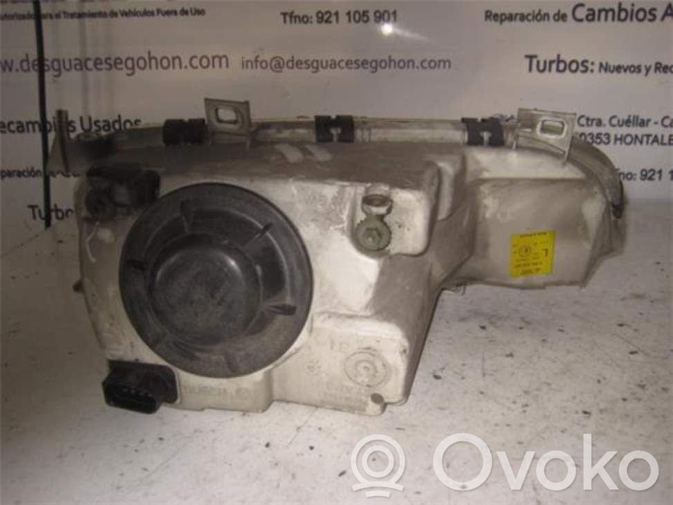 Scheinwerfer   1305219065